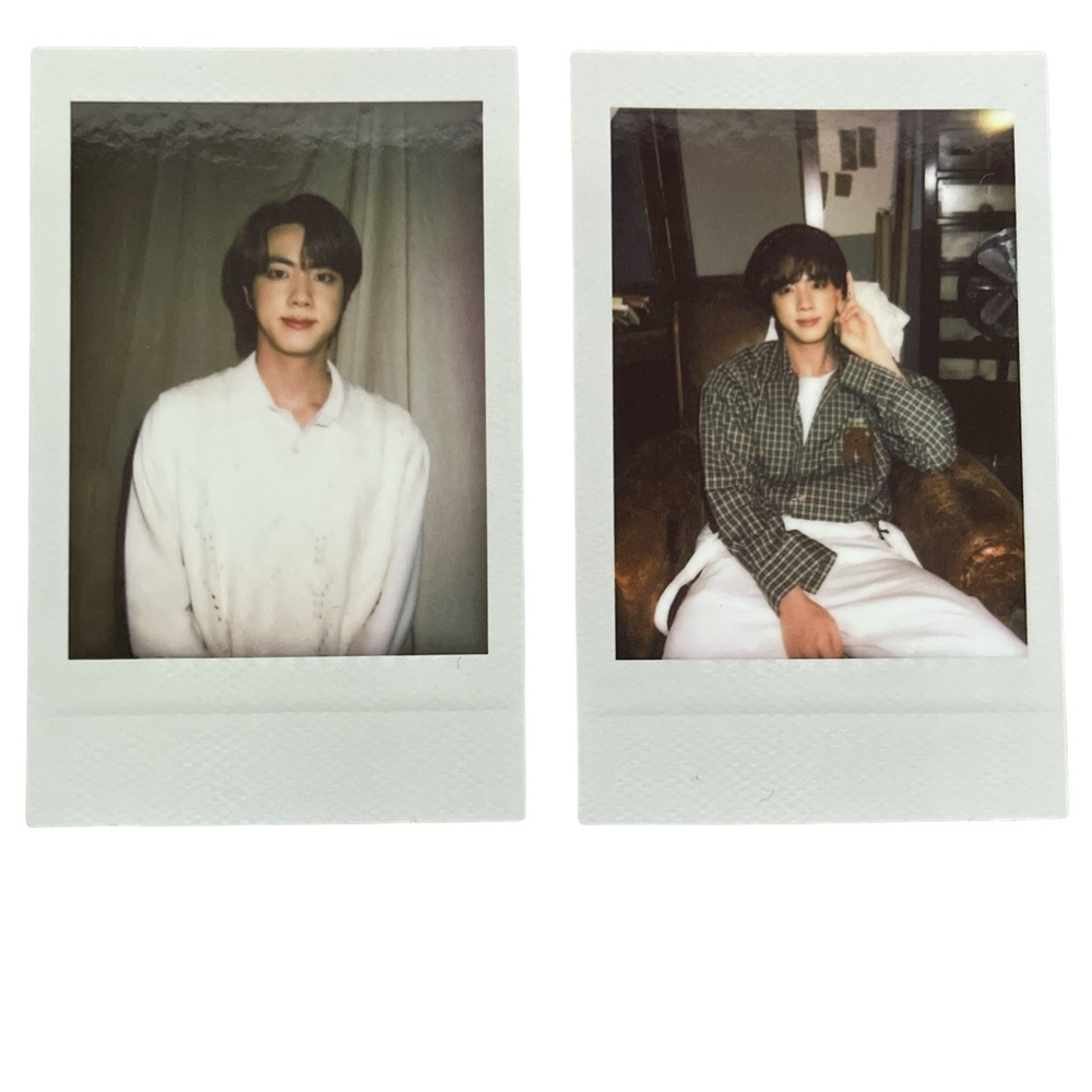 BTS DECO KIT POLAROID
PHOTO CARDS /2 SET/JIN/OFFICIAL MERCH💜